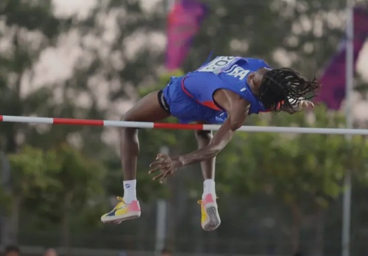 Diosber Hernández vuela alto y da a Cuba un oro de emoción